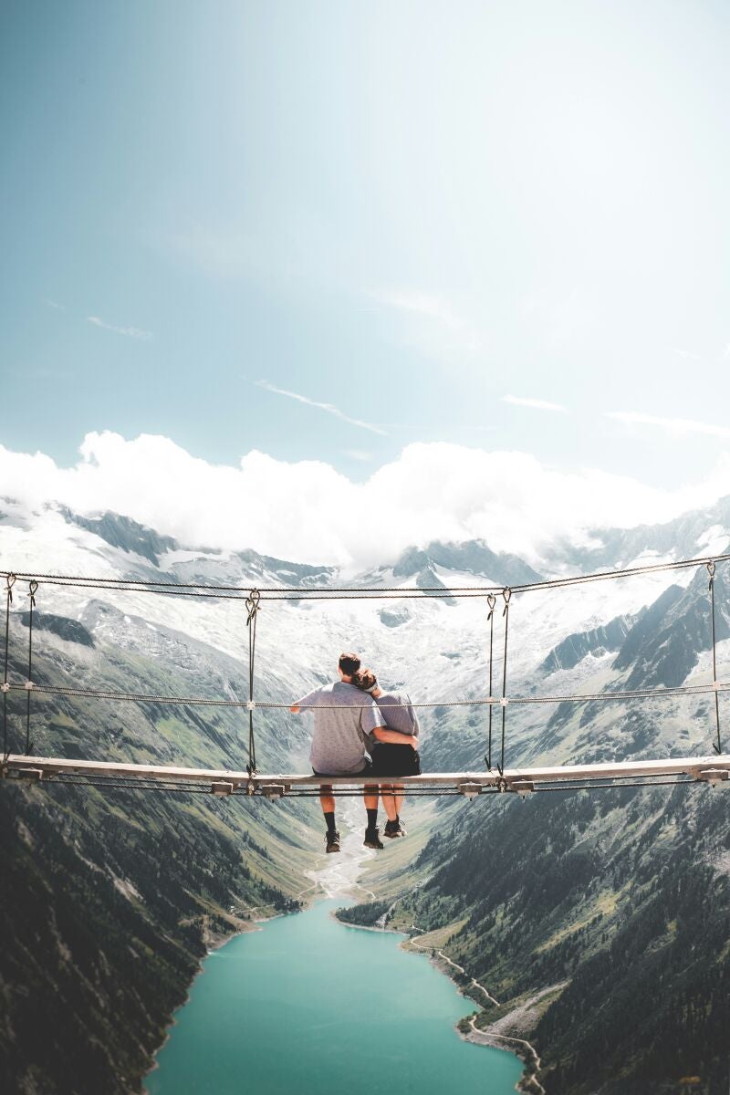 What couples who last many years never do (and what do they do instead)