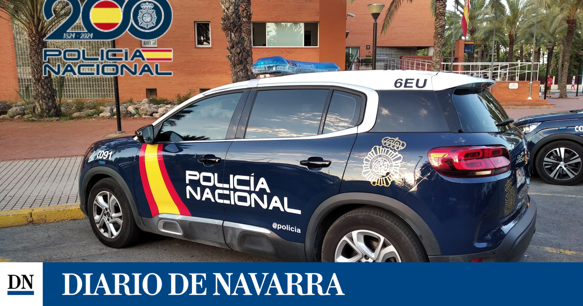 A man murders his wife and his three -year -old son in Algemesí (Valencia) A man murders his wife and his three -year -old son in Algemesí (Valencia)